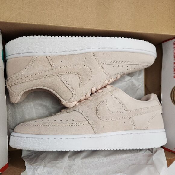 Nike Court Vision Low Sneakers – Women’s Size 8, Unworn - Picture 3 of 10